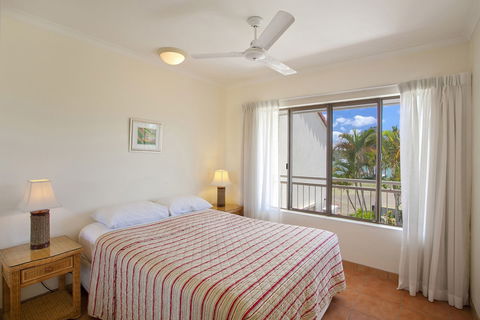 Cayman Quays - QLD Tourism 2