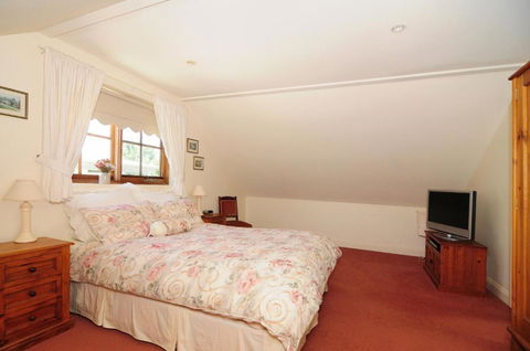 Daisy Cottage - QLD Tourism 4