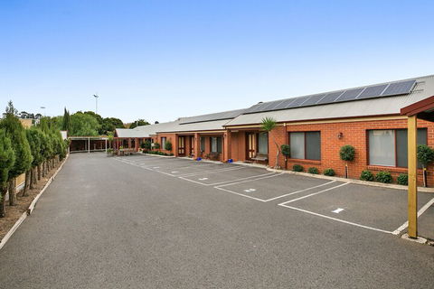 Bendigo Goldfields Motor Inn - Queensland Tourism 3