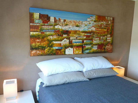 Montgomery Apartments - QLD Tourism 5