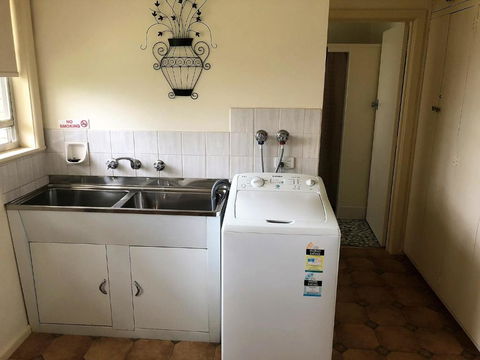 Admurraya House Bed & Breakfast - Queensland Tourism 2