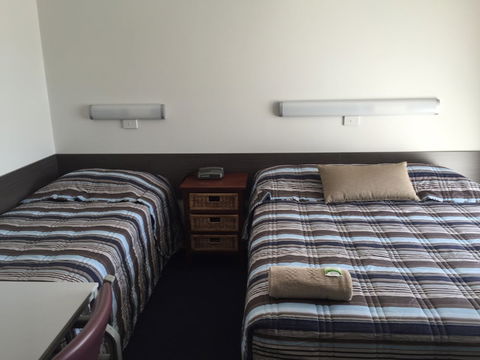 Downtown Motel Warrnambool - QLD Tourism 3