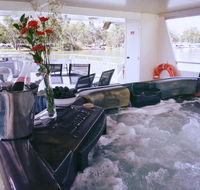 Mildura Houseboats - QLD Tourism