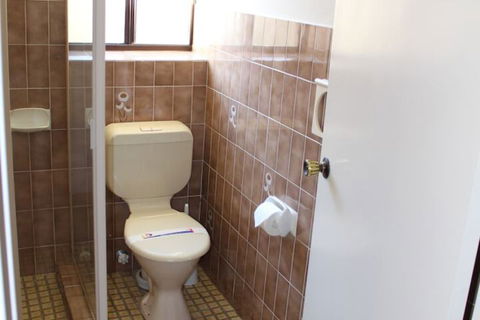 Narooma Palms Holiday Apartments - QLD Tourism 4