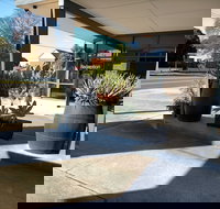 Country Motor Inn Singleton - QLD Tourism