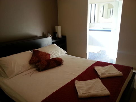 The Retreat - QLD Tourism 5