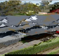 Francis Phillip Motor Inn - QLD Tourism