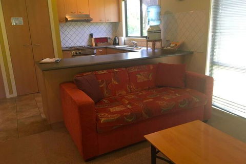 Idyllic Retreat For 4 People In Beautiful Otway Ranges, Recharge & Refresh In Hot Tub - QLD Tourism 4