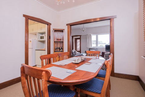 Jones On Wilson Boutique B&B - Queensland Tourism 1