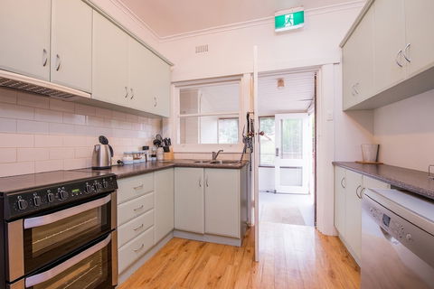 Jones On Wilson Boutique B&B - Queensland Tourism 6