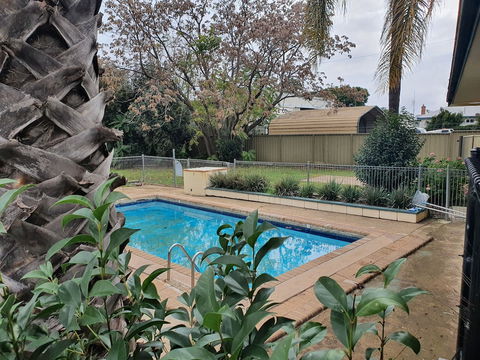 McNevin's Tamworth Motel - Queensland Tourism 4