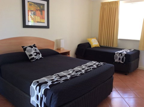 Pelican's Nest - QLD Tourism 6