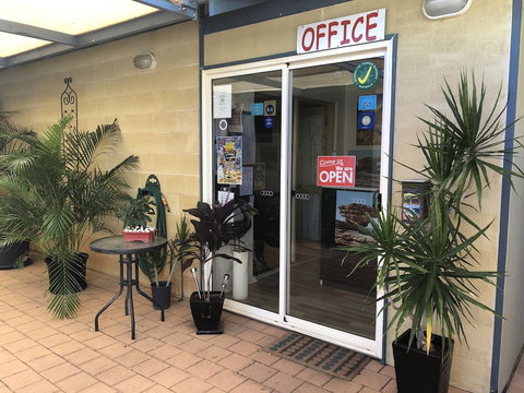 Pelican's Nest - QLD Tourism 5