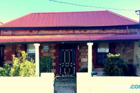 A Miners Rest - QLD Tourism 0