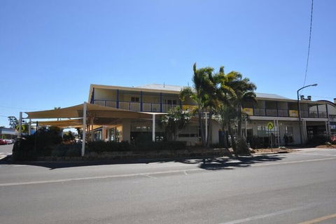 The Australian Hotel Motel Dalby - QLD Tourism 1