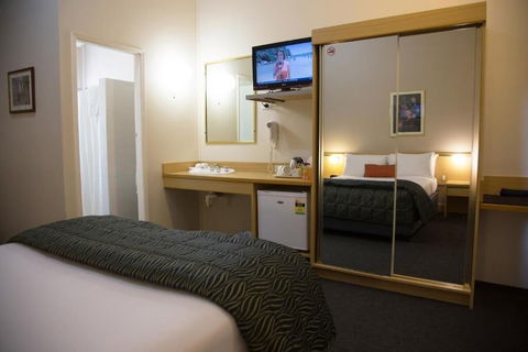 Oxley Motel - Queensland Tourism 2