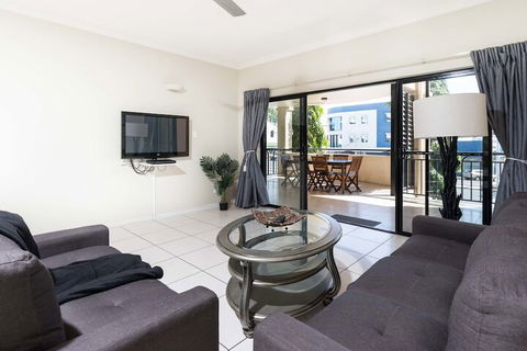 Cairns City Apartments - QLD Tourism 4