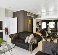 BOUTIQUE STAYS - Brighton Rose - Queensland Tourism