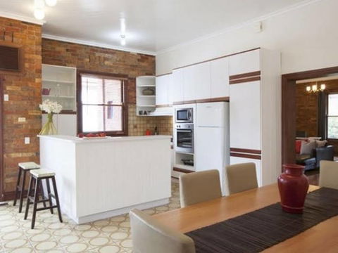 Boutique Stays - Parliament Place- Brighton - Queensland Tourism 4