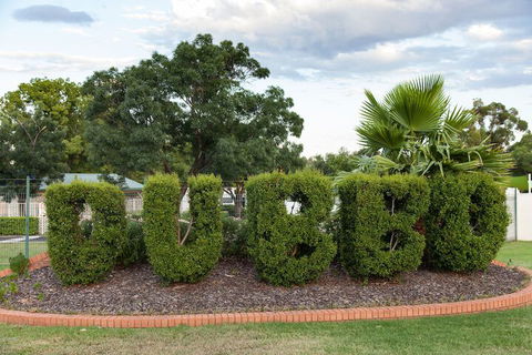 NRMA Dubbo Holiday Park - Queensland Tourism 1