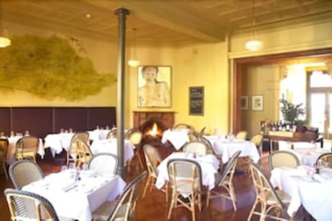 Healesville Hotel - QLD Tourism 2