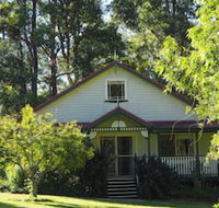 Telegraph Retreat Cottages - QLD Tourism