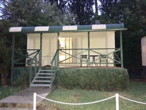 Gundagai Cabins & Tourist Park - QLD Tourism 3