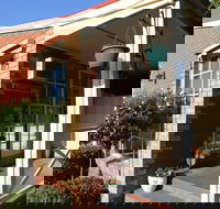 Old Coach Motor Inn - Queensland Tourism