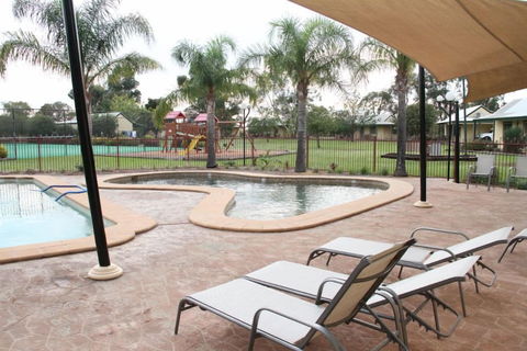 Murray River Resort - QLD Tourism 2