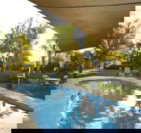 Winbi River Resort Holiday Rentals - Queensland Tourism