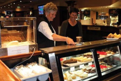 Rich River Golf Club Resort - QLD Tourism 6