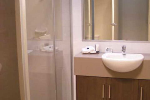 Rich River Golf Club Resort - QLD Tourism 2