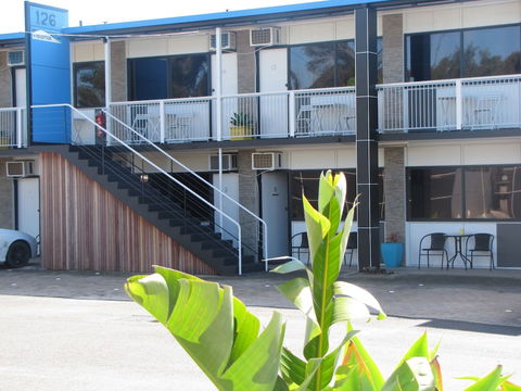 Top Of The Town Motel Narooma - QLD Tourism 2