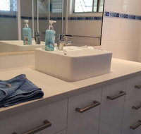 Beachside Bed  Breakfast - QLD Tourism