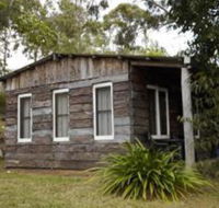 Hidden Valley Cabins - Queensland Tourism
