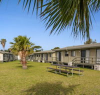Wollongong Surf Leisure Resort - QLD Tourism