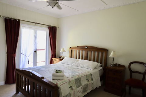 Hilltop On Tamborine - QLD Tourism 6