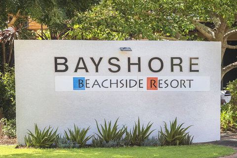 Bayshore Beachside Resort - QLD Tourism 4