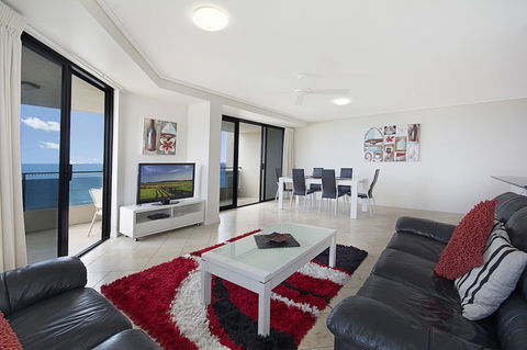 Clubb Coolum Beach Resort - Queensland Tourism 3
