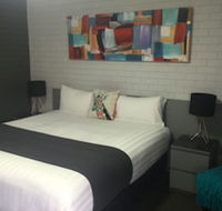 Blue Violet Motor Inn - QLD Tourism