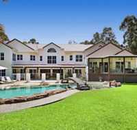 Kingfishers Manor - Queensland Tourism