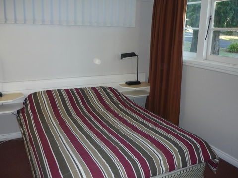 Blackheath Holiday Cabins - Queensland Tourism 3