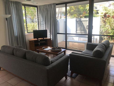 Peregian Court Resort - Queensland Tourism 4