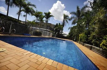 Rustyâ€™s Motel - Queensland Tourism 0