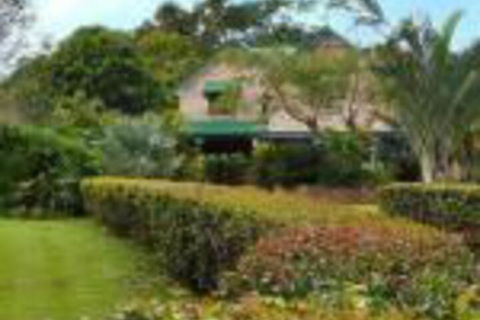 Peppertree Cottage - QLD Tourism 0