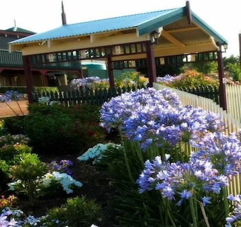Gooromon Park Cottages - Queensland Tourism 1