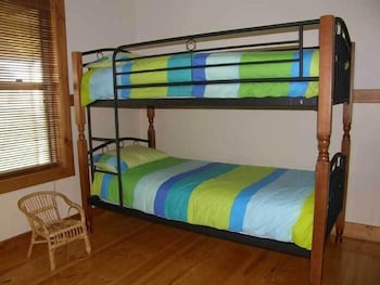 Beachport Retreat Holiday House - Queensland Tourism 2