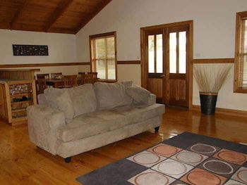 Beachport Retreat Holiday House - Queensland Tourism 0