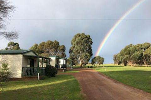 Kangaroo Island Cabins - Queensland Tourism 0