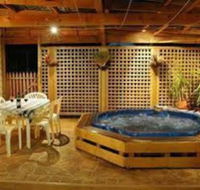 Woodland by the Bay  Puddleduck Cottage